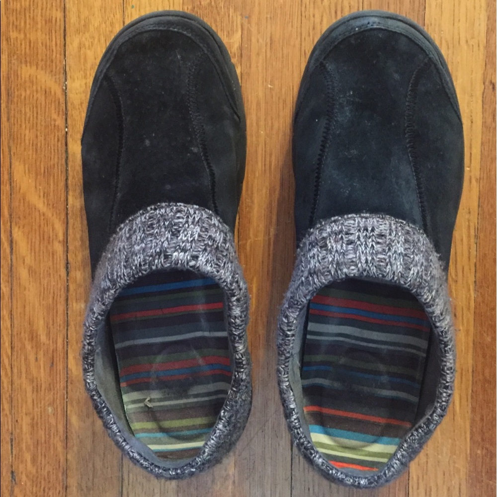 Black suede Dansko shoes size 10